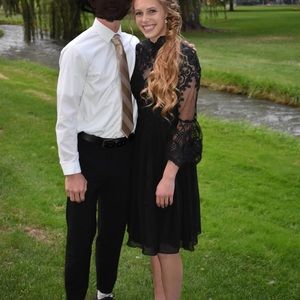 Black homecoming/Sweethearts Dress